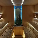 Pinewood Ang Premium Luxurious 15 * بوروفتس
