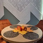 Pinewood Ang Premium Luxurious 15 *